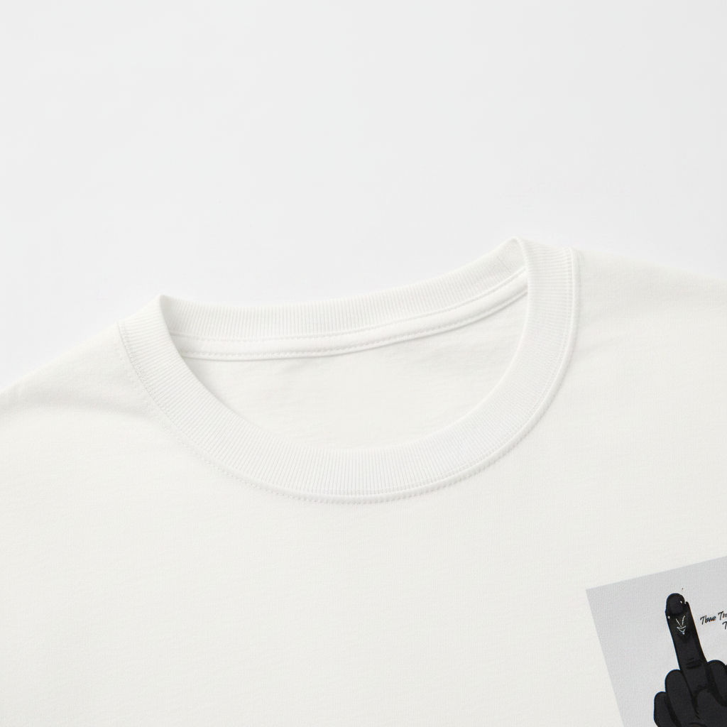 Close-up Unisex Classic Tee
